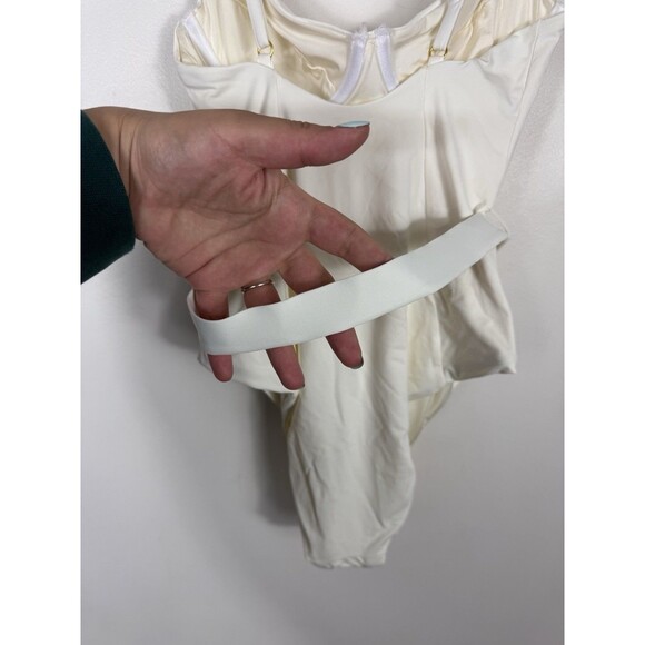 ONIA x WEWOREWHAT WHITE DANIELLE BELTED ONE PIECE SWIMSUIT SZ XS NWT - Picture 8 of 15
